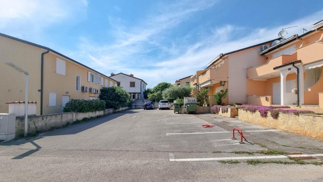 Carlo Apartment Lovrecica  Exterior photo
